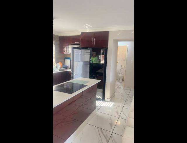 3 BEDROOM PROPERTY TO RENT IN BROEDERSTROOM